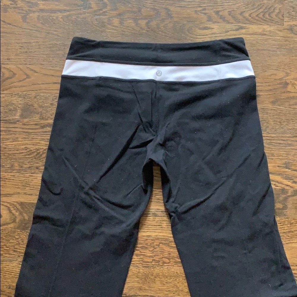 Black Lulu lemon leggings